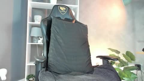 Snapshot of alessandro_duty chatting on 27, 9, 2025 Alessandro INDEPENDENT MODEL online show from 27, 9, 2025