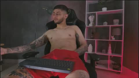 Snapshot of alessandro_duty chatting on 29, 9, 2025 Alessandro INDEPENDENT MODEL online show from 29, 9, 2025