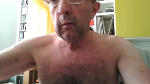 Snapshot of alessandroalexx chatting on 6, 6, 2026 Daddy Alexx online show from 6, 6, 2026
