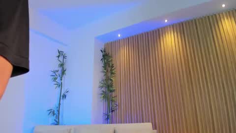 Alessia  Everyday From 0530 to 1430 Col Time online show from 8, 10, 2025