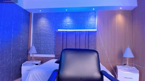 Alessia  Everyday From 0530 to 1430 Col Time online show from 6, 11, 2025