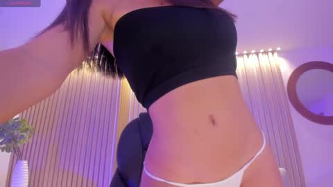 Snapshot of alessiacorleone_ chatting on 17, 1, 2025 Alessia online show from 17, 1, 2025