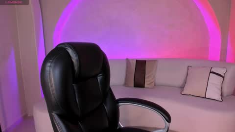 Alessia  online show from 9, 10, 2025