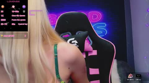 alessiacroft online show from 5, 11, 2025