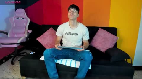 Alessio online show from 2, 12, 2025