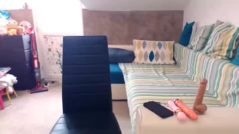 AlesyadollBlonde online show from 26, 10, 2025