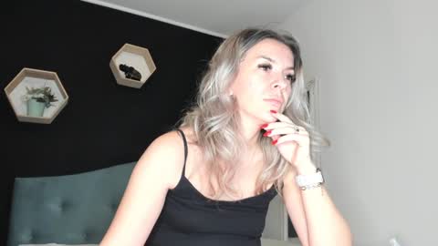 Snapshot of alesys69 chatting on 7, 1, 2025 alesys69 online show from 7, 1, 2025
