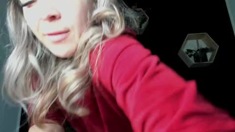 Snapshot of alesys69 chatting on 18, 4, 2026 alesys69 online show from 18, 4, 2026