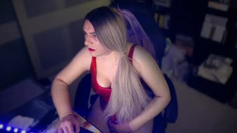Leyla Leg online show from 29, 6, 2026