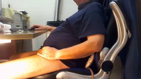 Snapshot of alex47100 chatting on 4, 3, 2025 alex47100 online show from 4, 3, 2025