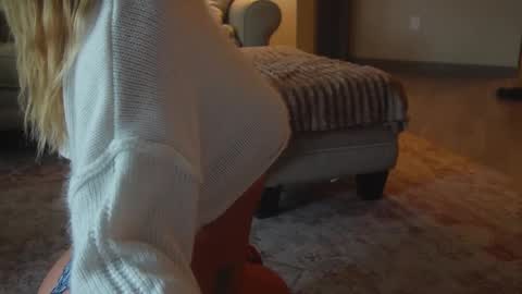 Snapshot of alex499990 chatting on 21, 1, 2025 alex online show from 21, 1, 2025