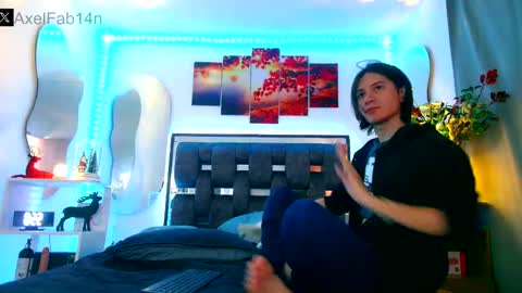 sneider online show from 12, 1, 2025