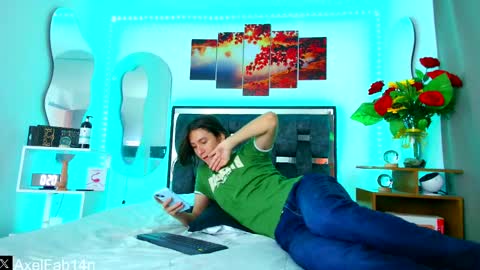 sneider online show from 23, 2, 2025