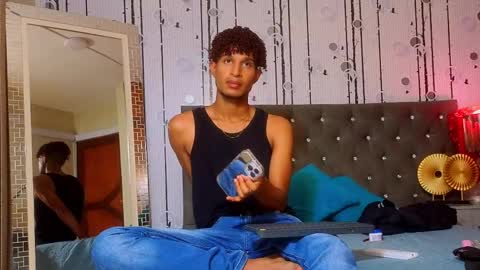 Snapshot of alex_bloom_ chatting on 4, 6, 2026 Alexander online show from 4, 6, 2026