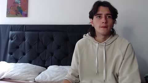alex_connorr online show from 12, 3, 2025