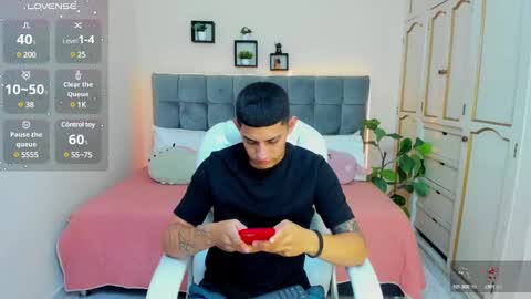 Snapshot of alex_cute77 chatting on 18, 1, 2025 alex online show from 18, 1, 2025