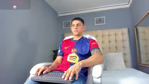 Snapshot of alex_cute77 chatting on 23, 9, 2025 alex online show from 23, 9, 2025