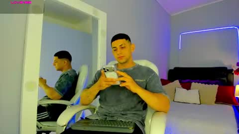 alex online show from 27, 7, 2026