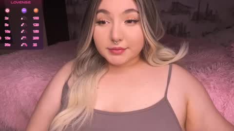 Snapshot of alex_dreams_ chatting on 20, 12, 2024 Alex online show from 20, 12, 2024