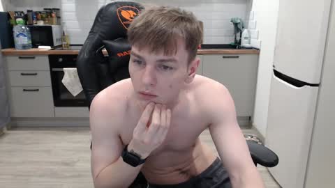 Snapshot of alex_gotcha chatting on 28, 12, 2024 Alex online show from 28, 12, 2024