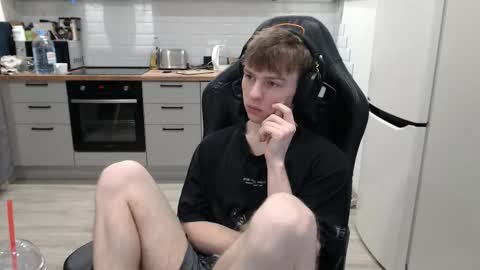 Snapshot of alex_gotcha chatting on 9, 2, 2025 Alex online show from 9, 2, 2025