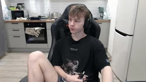 Snapshot of alex_gotcha chatting on 21, 2, 2025 Alex online show from 21, 2, 2025