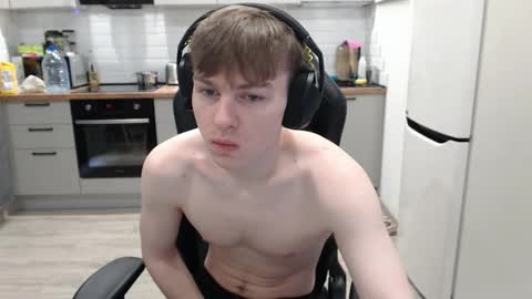 Snapshot of alex_gotcha chatting on 11, 3, 2025 Alex online show from 11, 3, 2025