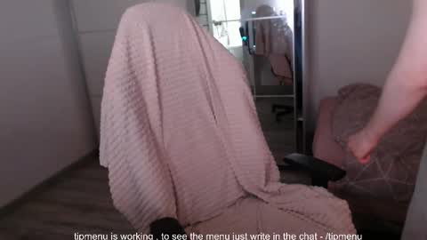Snapshot of alex_gotcha chatting on 19, 9, 2025 Alex online show from 19, 9, 2025