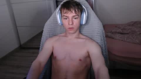 Snapshot of alex_gotcha chatting on 27, 9, 2025 Alex online show from 27, 9, 2025