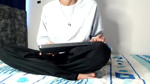 alex_mark_ online show from 2, 4, 2026