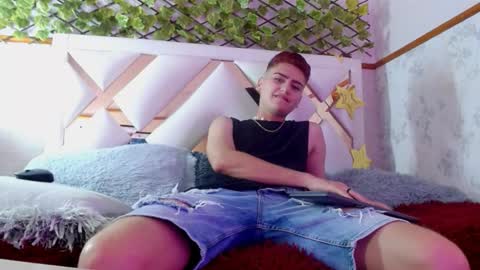 Snapshot of alex_millerss chatting on 19, 11, 2025 ALEX online show from 19, 11, 2025