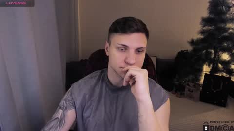 Snapshot of alex_milson chatting on 17, 1, 2026 alex_milson online show from 17, 1, 2026