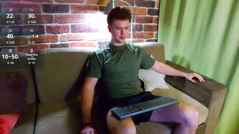 Snapshot of alex_onelove chatting on 16, 7, 2026 Alex online show from 16, 7, 2026