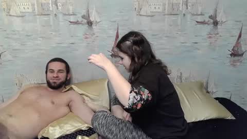 Alex and Sarah online show from 17, 12, 2024