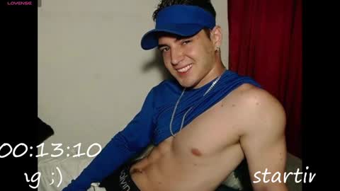 Snapshot of alex_smith0 chatting on 7, 2, 2025 online show from 7, 2, 2025