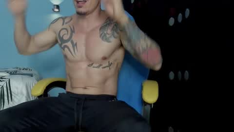 alex_sthorm online show from 11, 11, 2025