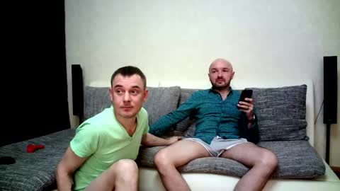 Snapshot of alex_tobey chatting on 15, 11, 2025 Alex and Tobey online show from 15, 11, 2025