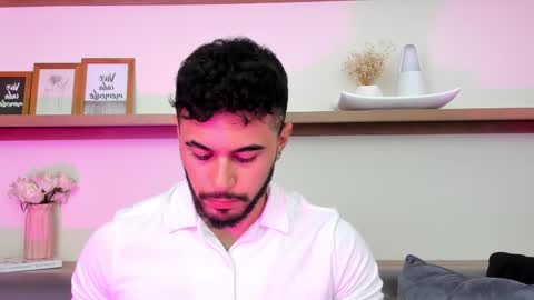 alex_wolf05 online show from 20, 3, 2026