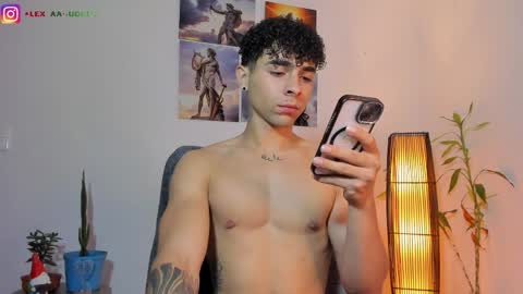 Snapshot of alex_zt7 chatting on 4, 5, 2026 x online show from 4, 5, 2026