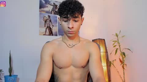 Snapshot of alex_zt7 chatting on 6, 5, 2026 x online show from 6, 5, 2026