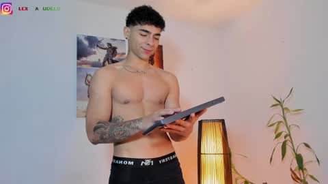 Snapshot of alex_zt7 chatting on 1, 6, 2026 x online show from 1, 6, 2026
