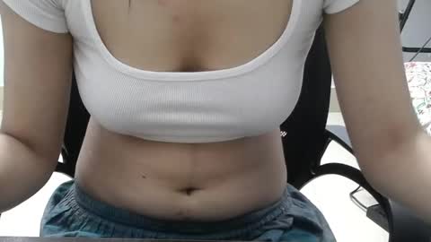 Snapshot of alexa_anna chatting on 8, 5, 2026 alexa_anna online show from 8, 5, 2026