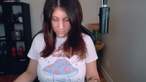 dont be afraid to click social media link its  working  just click on that  online show from 12, 9, 2025