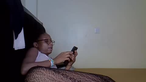 Snapshot of alexa_foxxie chatting on 2, 1, 2025 Alexa online show from 2, 1, 2025