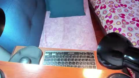 Snapshot of alexa_latina chatting on 24, 7, 2026 alexa latina online show from 24, 7, 2026