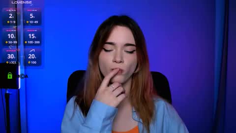 Snapshot of alexa_night_ chatting on 13, 11, 2025 alexa_night_ online show from 13, 11, 2025