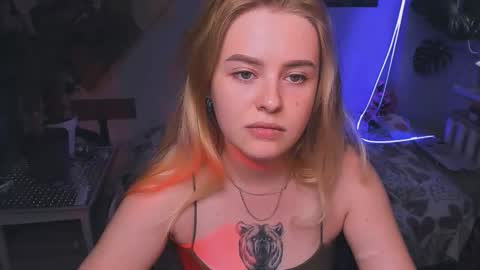 Snapshot of alexa_pirs chatting on 19, 9, 2025 alexa_pirs online show from 19, 9, 2025