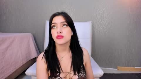 Alexa Thaylor online show from 7, 12, 2024