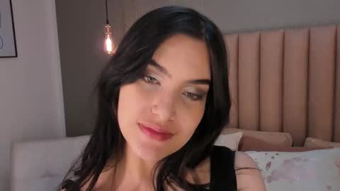 Alexa Thaylor online show from 16, 9, 2025
