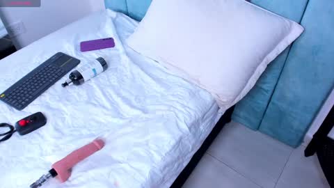 alexaa_small online show from 28, 12, 2024